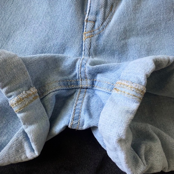 H&M Denim Shorts Light Blue - Picture 3 of 4